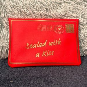 Ipsy cosmetic bag